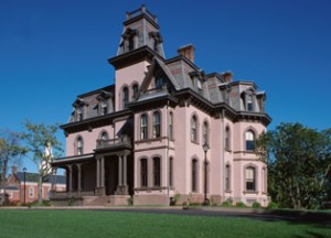 Betts House exterior_from Yale website